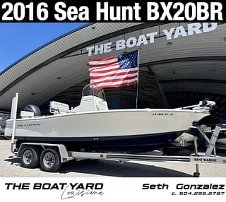 BOATZON | 2016 Sea Hunt BX20BR