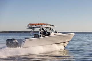 BOATZON | Solara Boats S310 CW 2024